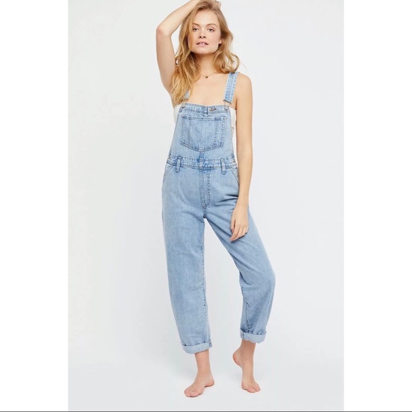 Free People LEVI'S Baggy Denim Overalls
